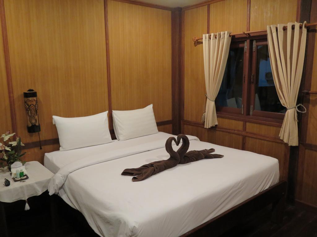V-View Beach Resort Баан Тай Номер фото